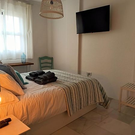 Casa Lola Conil, Azotea Al Mar Y Parking Solo Familias O Parejas Villa Conil De La Frontera Exterior foto